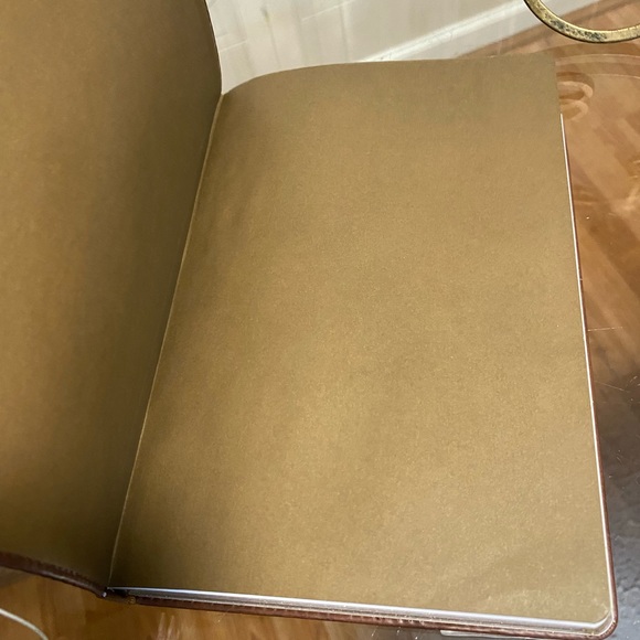 - - Brand New Fine Line Leather - Picture 3 of 6